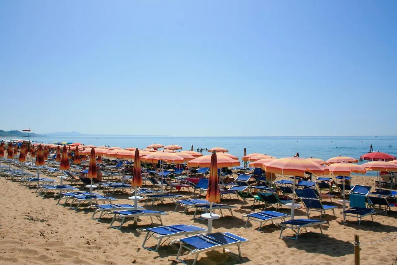 Zeta Club Selinunte Hotel Marinella di Selinunte 4*,